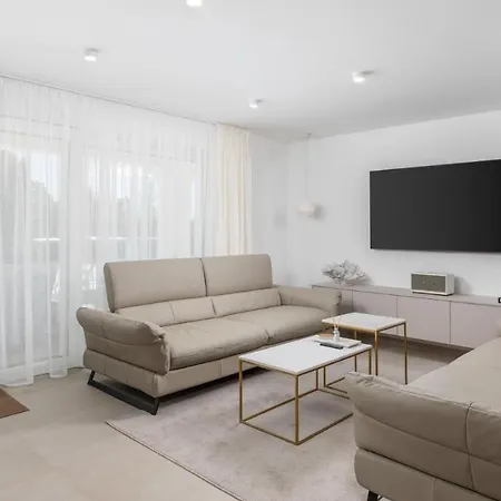 Palma Willa Malinska