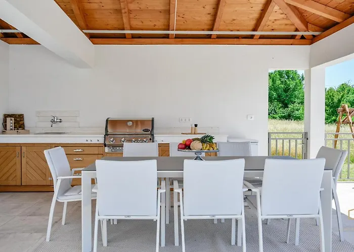 Villa Palma Malinska